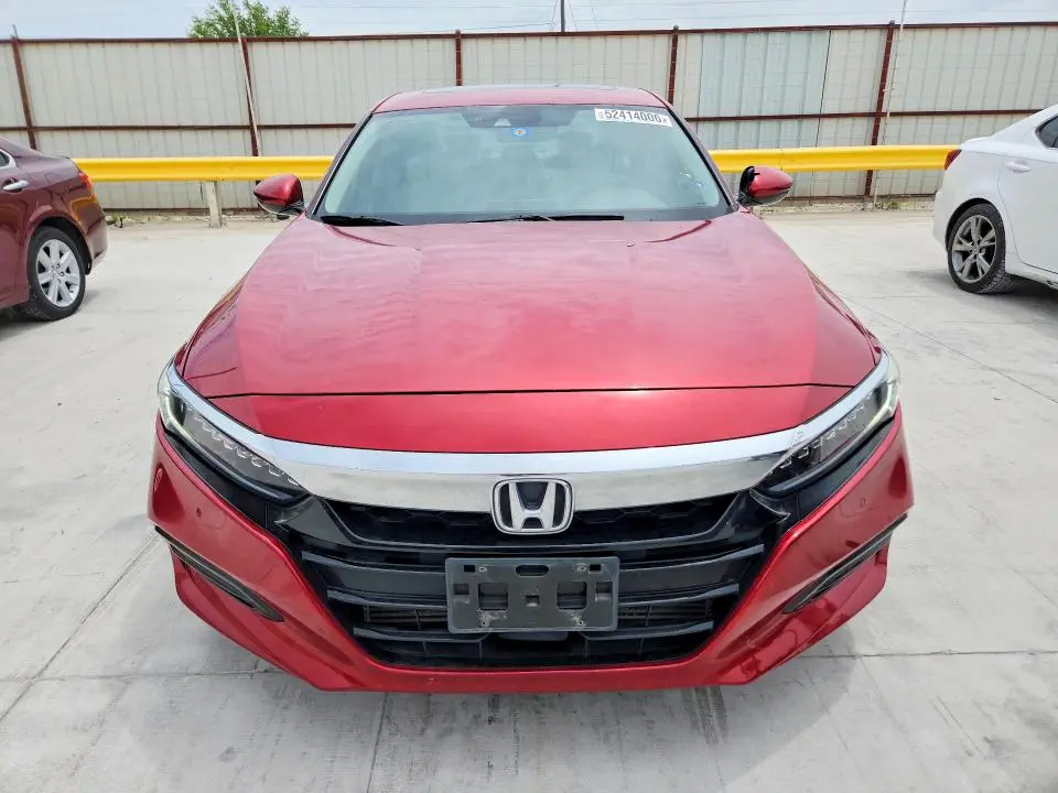 2018 HONDA ACCORD TOURING  