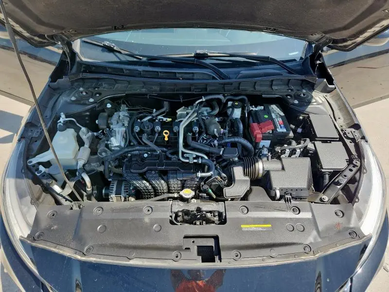 2022 NISSAN ALTIMA SR  