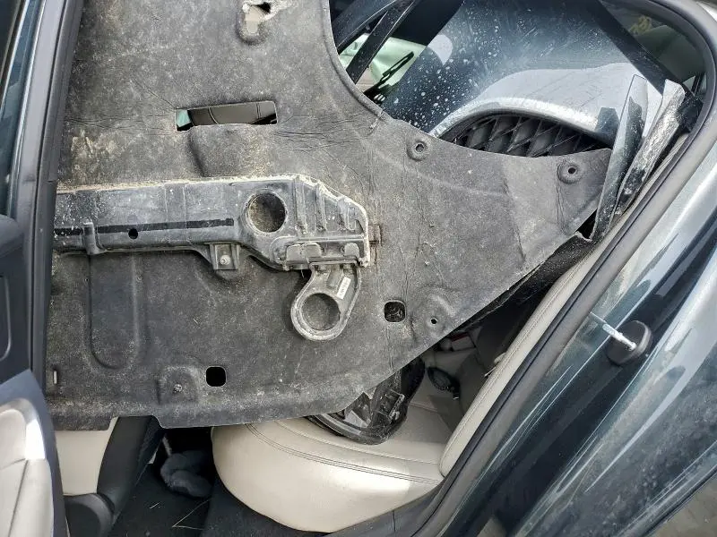 2023 GENESIS G70 BASE  