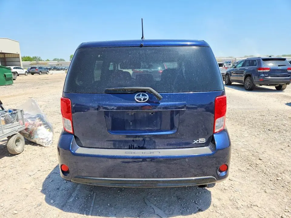 2013 SCION XB BASE  