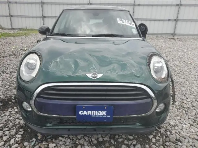 2017 MINI COOPER   
