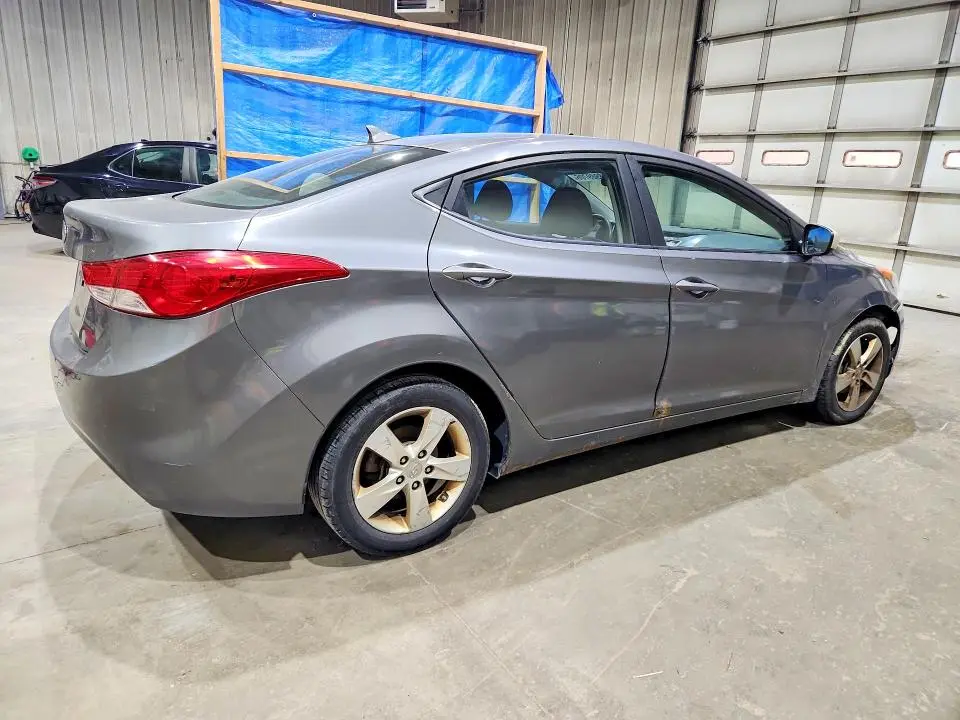 2011 HYUNDAI ELANTRA GLS  