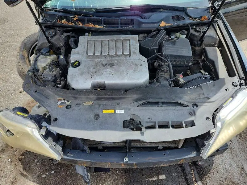 2011 TOYOTA AVALON LIMITED  