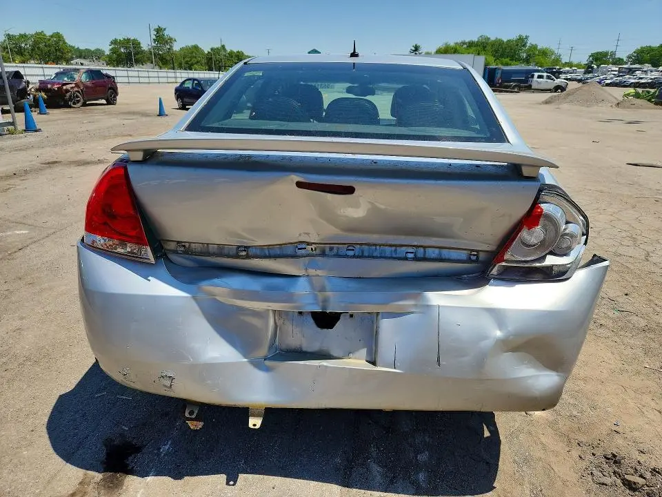 2011 CHEVROLET IMPALA LT  