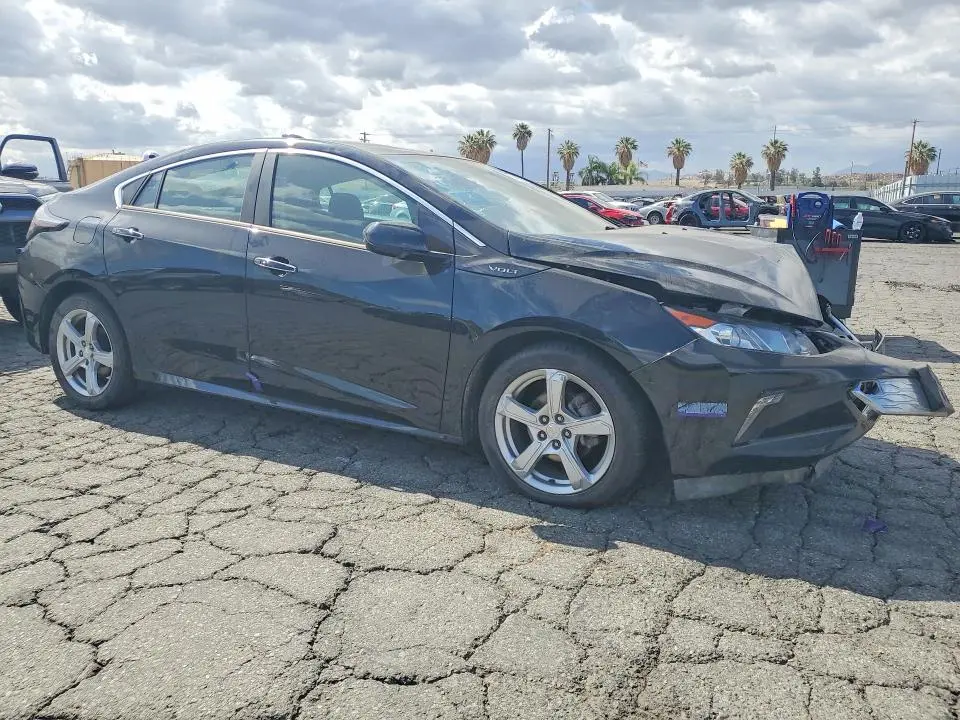 2018 CHEVROLET VOLT LT  