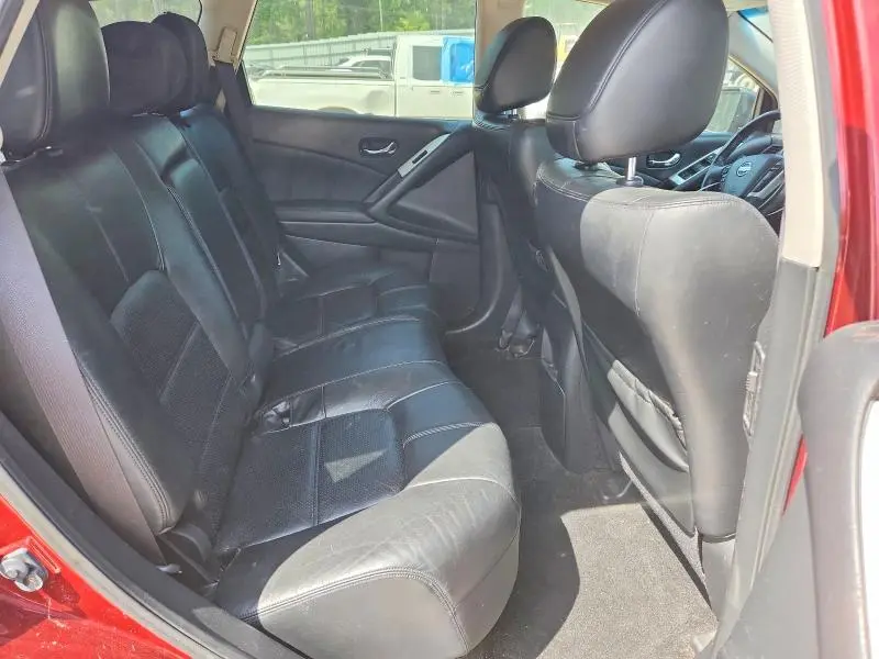 2011 NISSAN MURANO S  