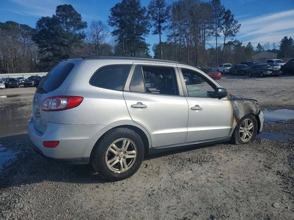 2011 HYUNDAI SANTA FE GLS  