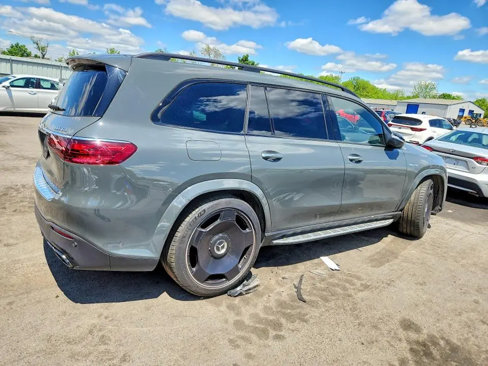 2026 MERCEDES-BENZ GLS 63 AMG 4MATIC  