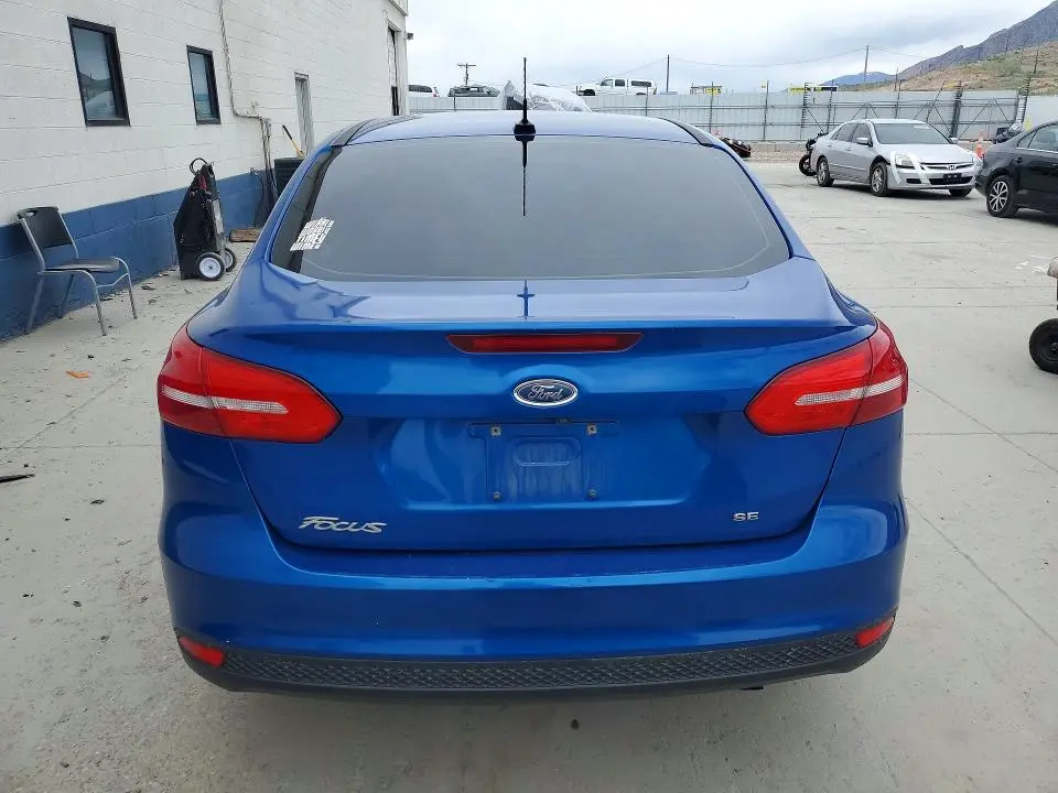 2018 FORD FOCUS SE  