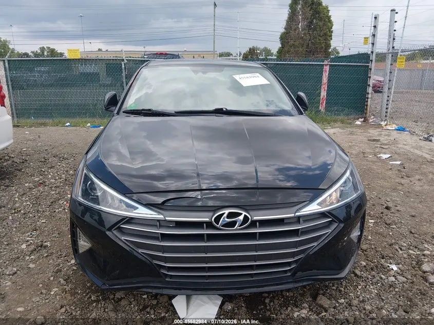 2020 HYUNDAI ELANTRA SE
