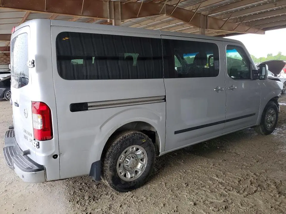 2015 NISSAN NV 3500 HD SV  