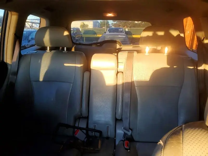 2012 TOYOTA HIGHLANDER LIMITED  