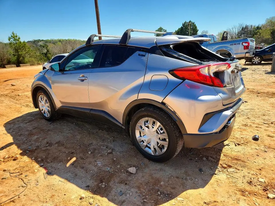 2019 TOYOTA C-HR LE  