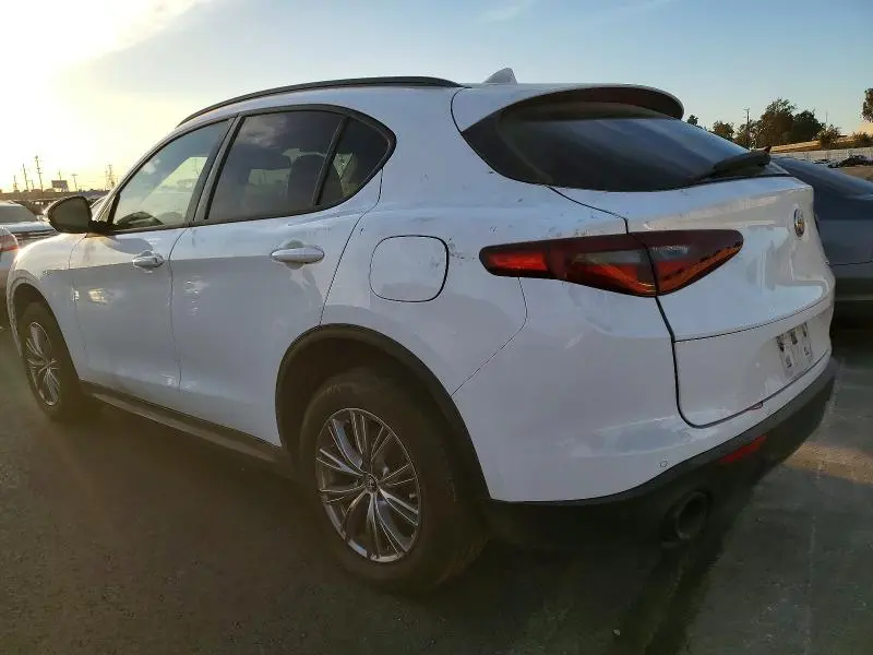 2022 ALFA ROMEO STELVIO   
