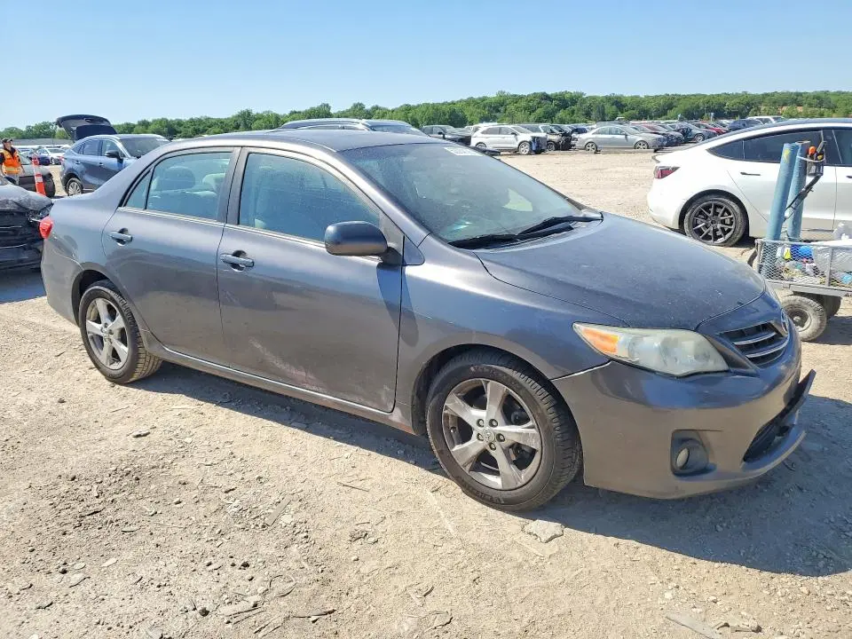 2013 TOYOTA COROLLA LE  