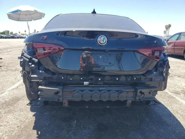 2021 ALFA ROMEO GIULIA TI  