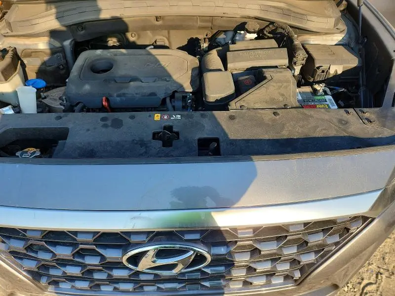 2019 HYUNDAI SANTA FE SE 2.4L  