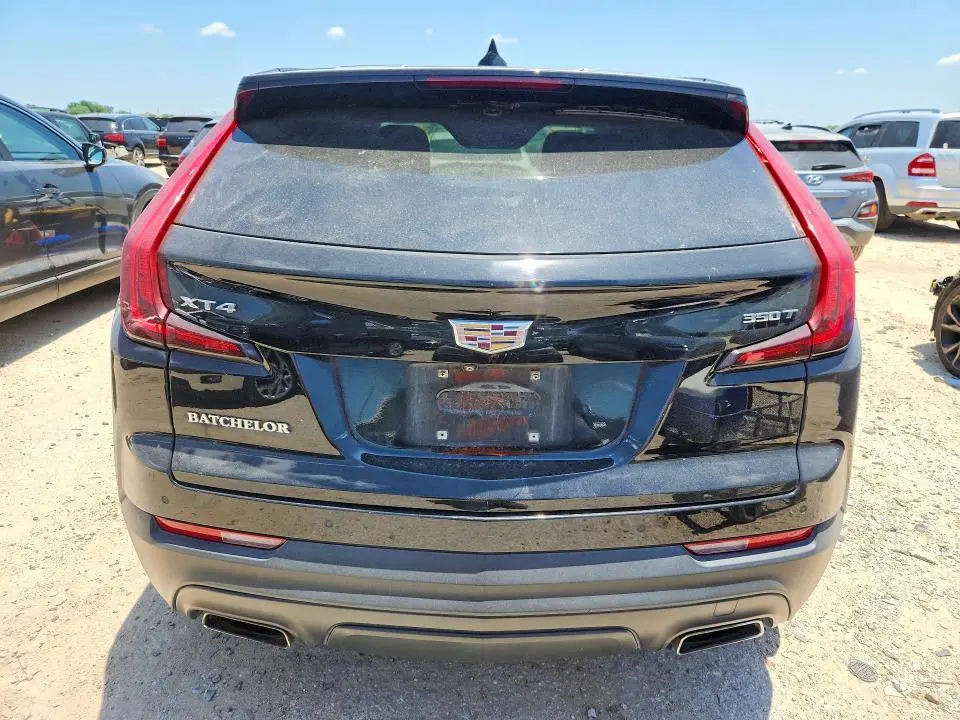 2020 CADILLAC XT4 LUXURY  