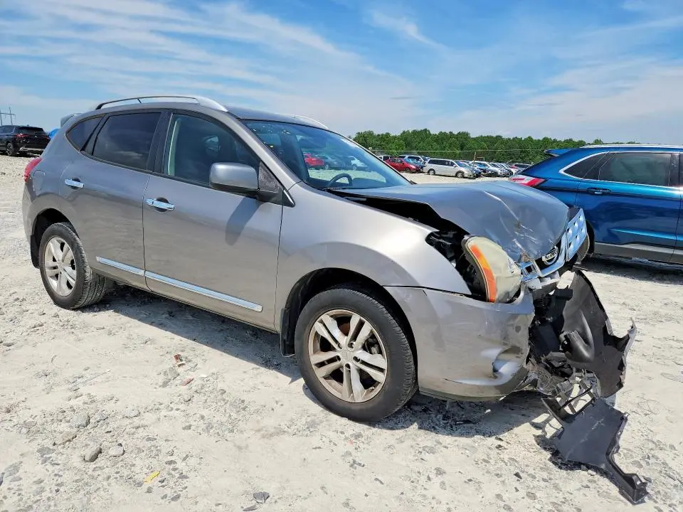 2013 NISSAN ROGUE S  