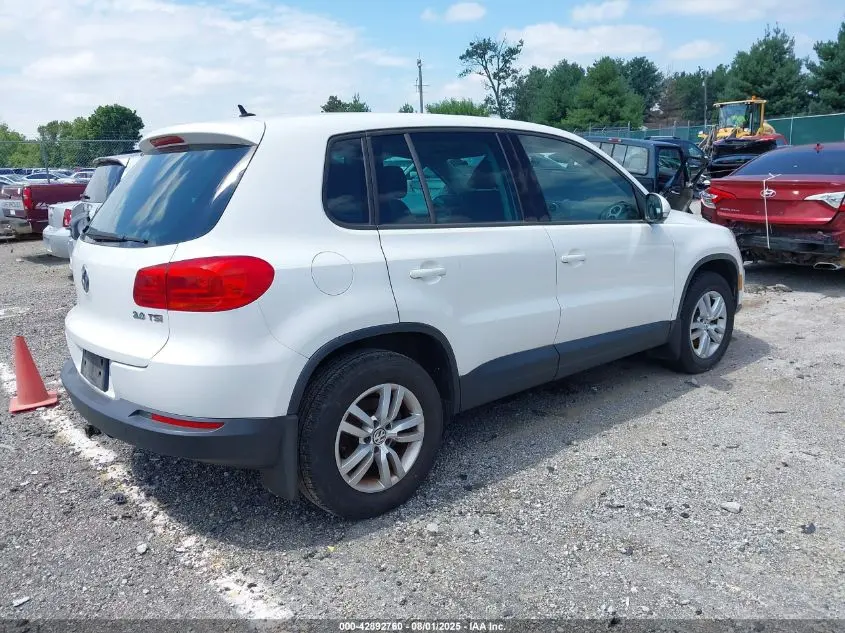 2013 VOLKSWAGEN TIGUAN S