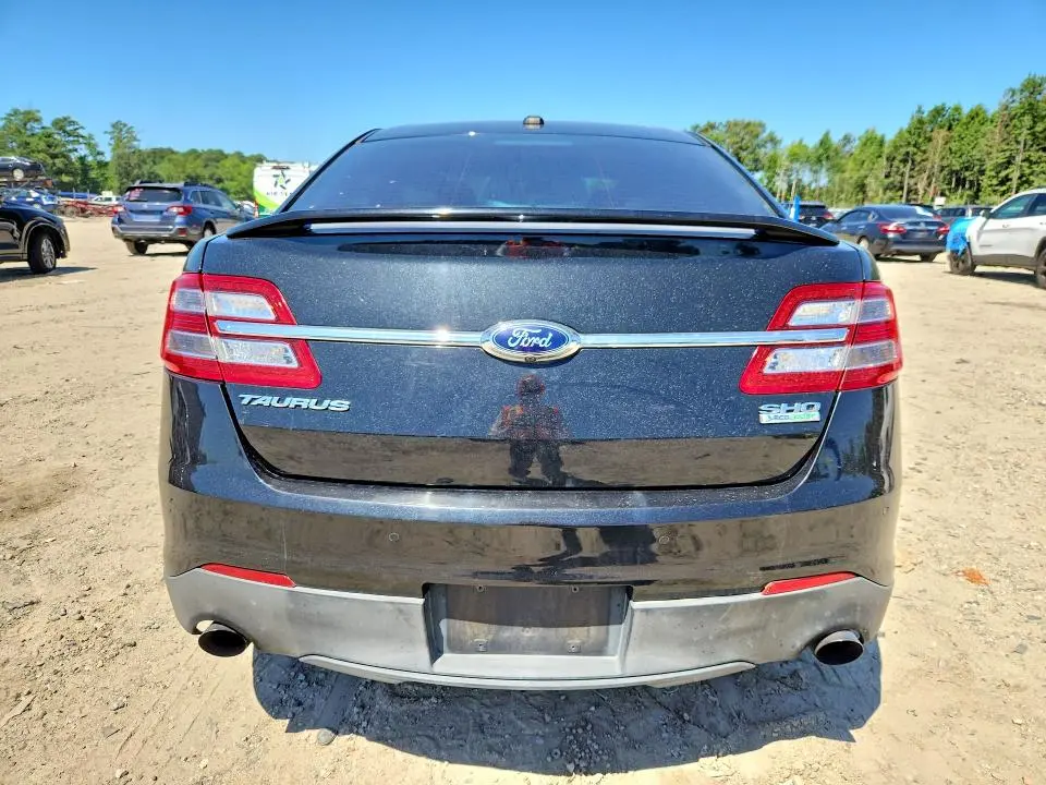 2013 FORD TAURUS SHO  