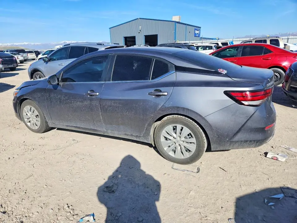 2022 NISSAN SENTRA S  