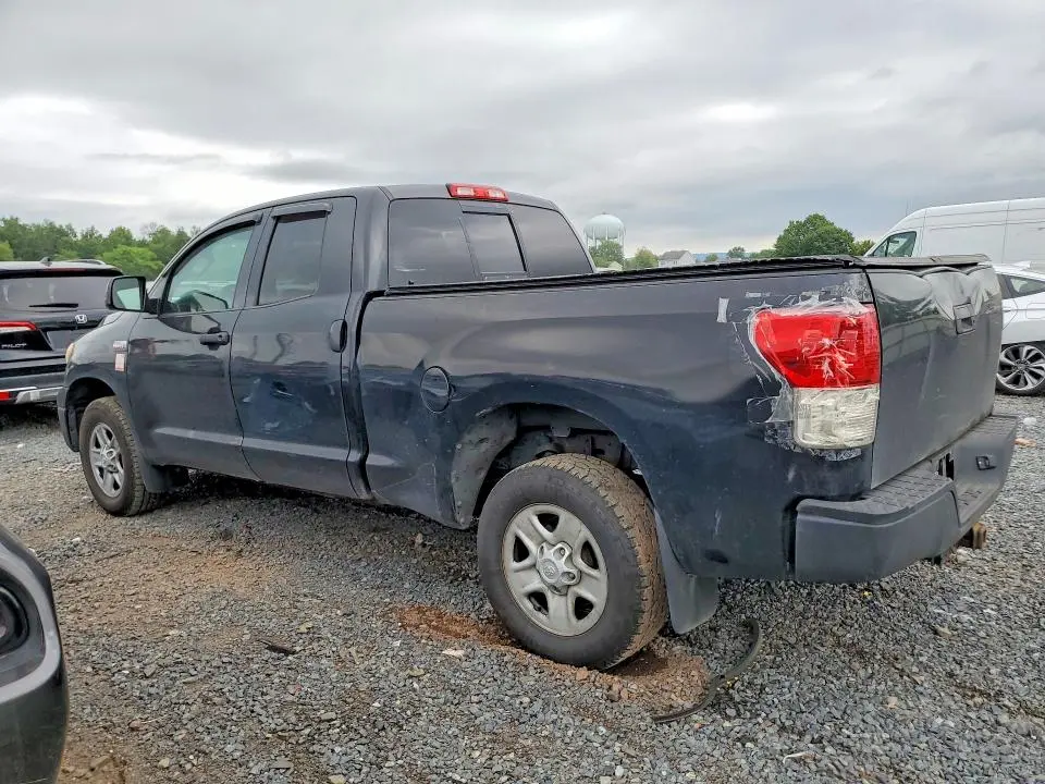 2011 TOYOTA TUNDRA DOUBLE CAB SR5  