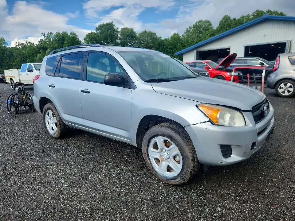 2011 TOYOTA RAV4 BASE  