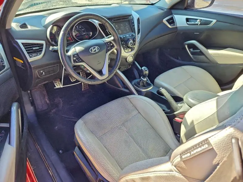 2013 HYUNDAI VELOSTER   