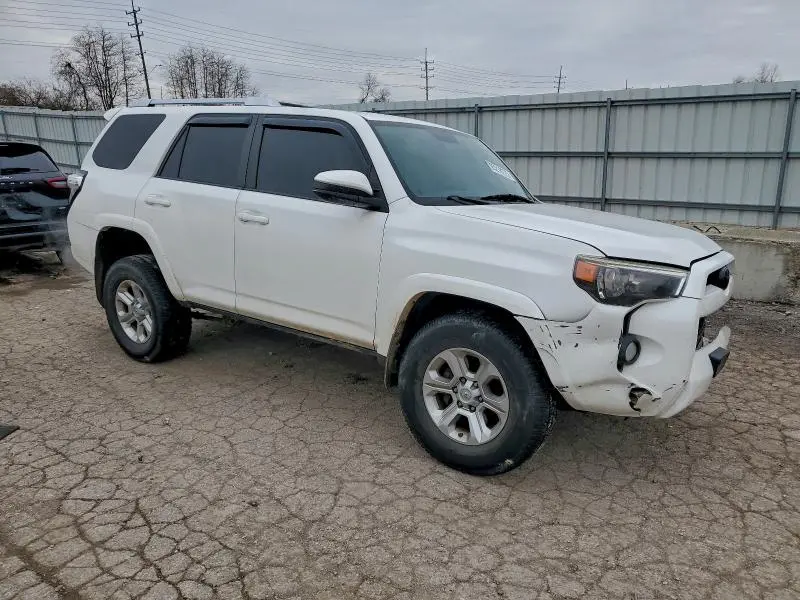 2014 TOYOTA 4RUNNER SR5  