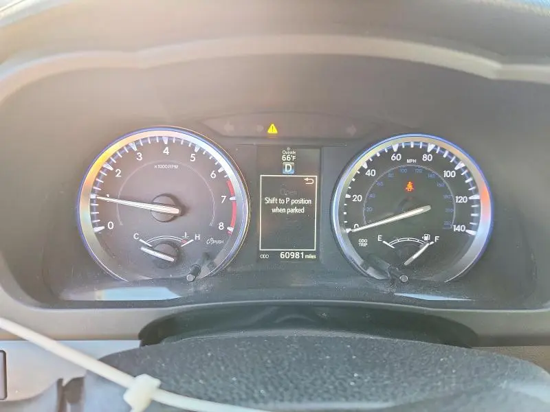 2015 TOYOTA HIGHLANDER LIMITED PLATINUM  