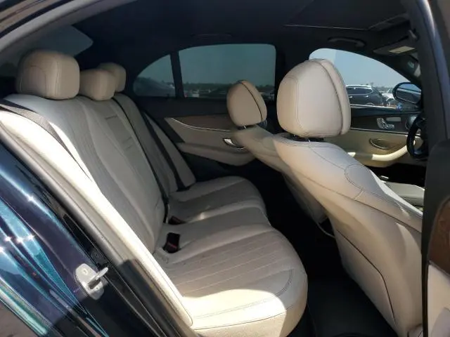 2017 MERCEDES-BENZ E 300  