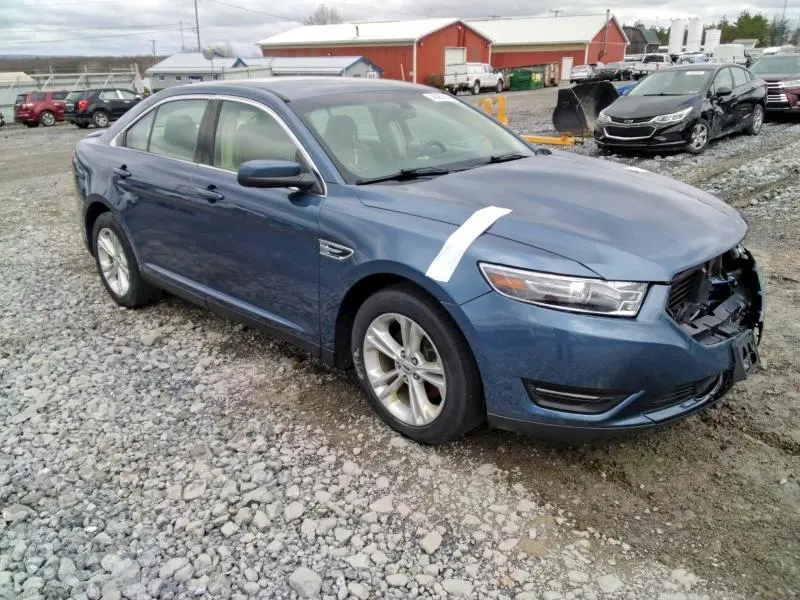 2018 FORD TAURUS SEL  