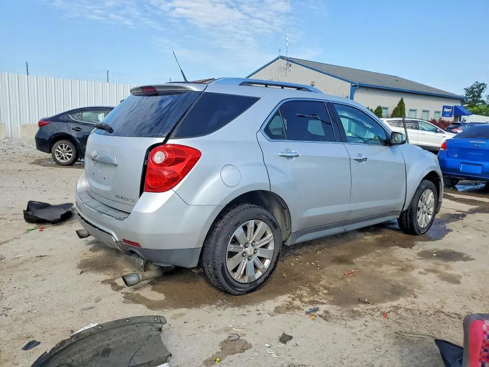 2010 CHEVROLET EQUINOX LT  