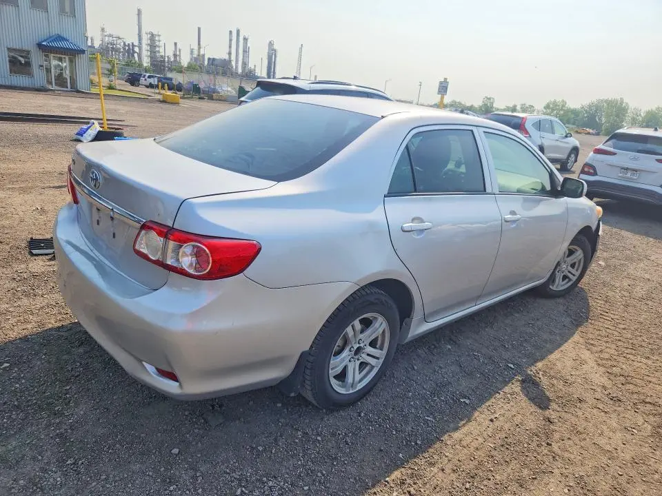 2011 TOYOTA COROLLA BASE  