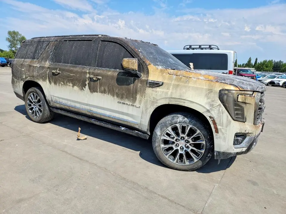2025 GMC YUKON XL DENALI  