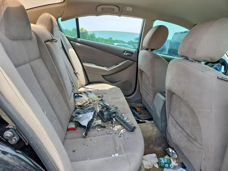 2011 NISSAN ALTIMA BASE  