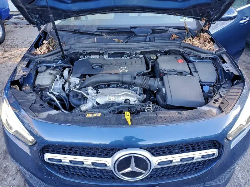 2021 MERCEDES-BENZ GLA 250 4MATIC  