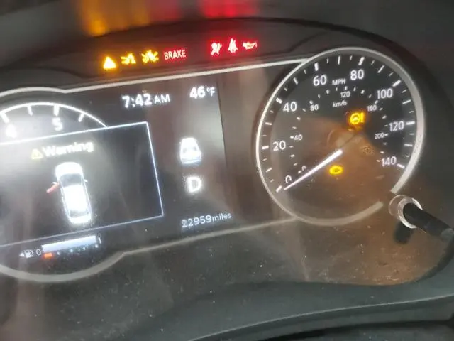 2021 NISSAN VERSA SV  