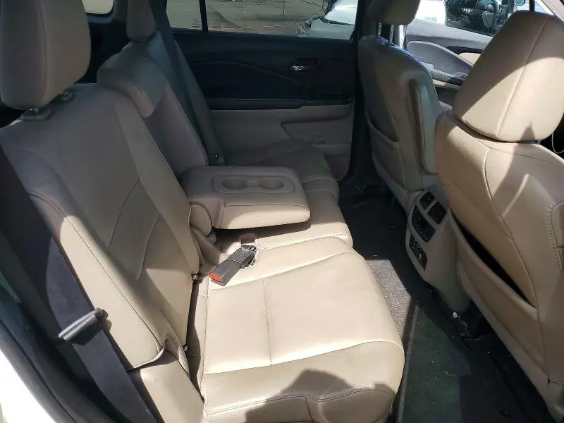 2017 HONDA PILOT TOURING  