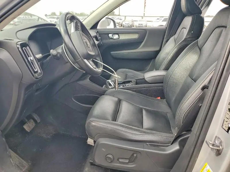 2019 VOLVO XC40 T5 INSCRIPTION  