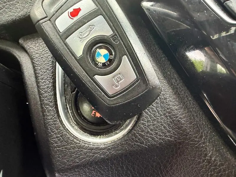 2016 BMW 320 XI  