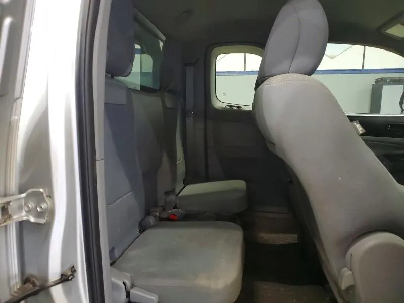 2013 TOYOTA TACOMA V6  