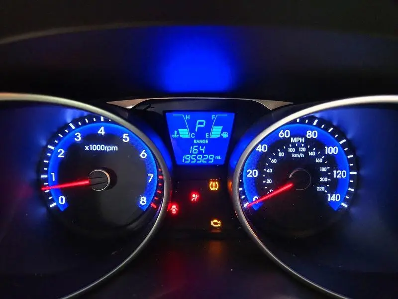 2015 HYUNDAI TUCSON SE  