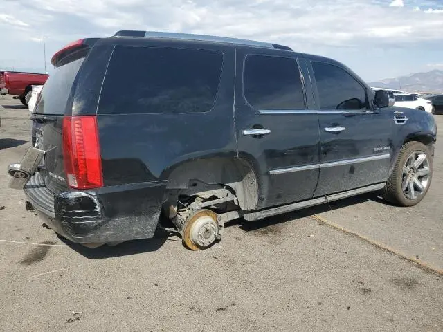 2010 CADILLAC ESCALADE PLATINUM  