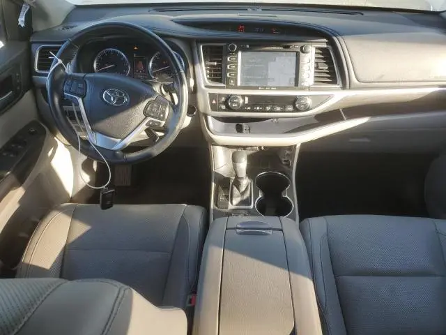 2017 TOYOTA HIGHLANDER LIMITED  