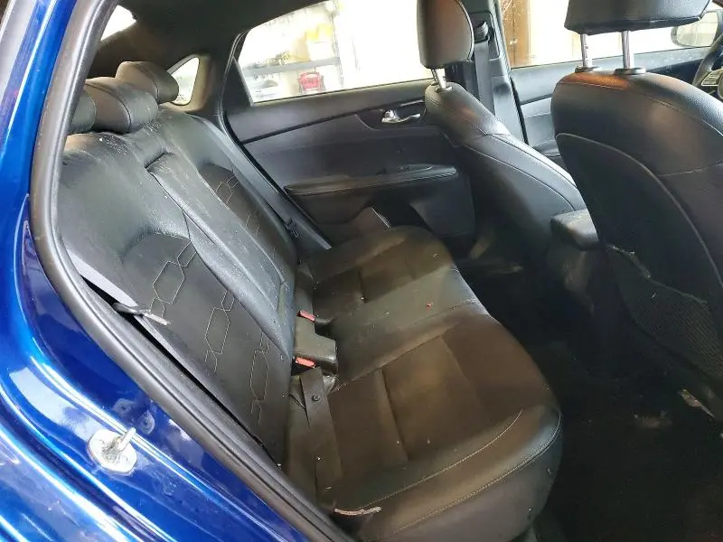 2021 KIA FORTE GT LINE  