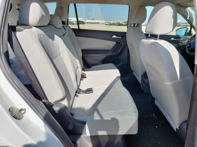 2021 VOLKSWAGEN TIGUAN S  