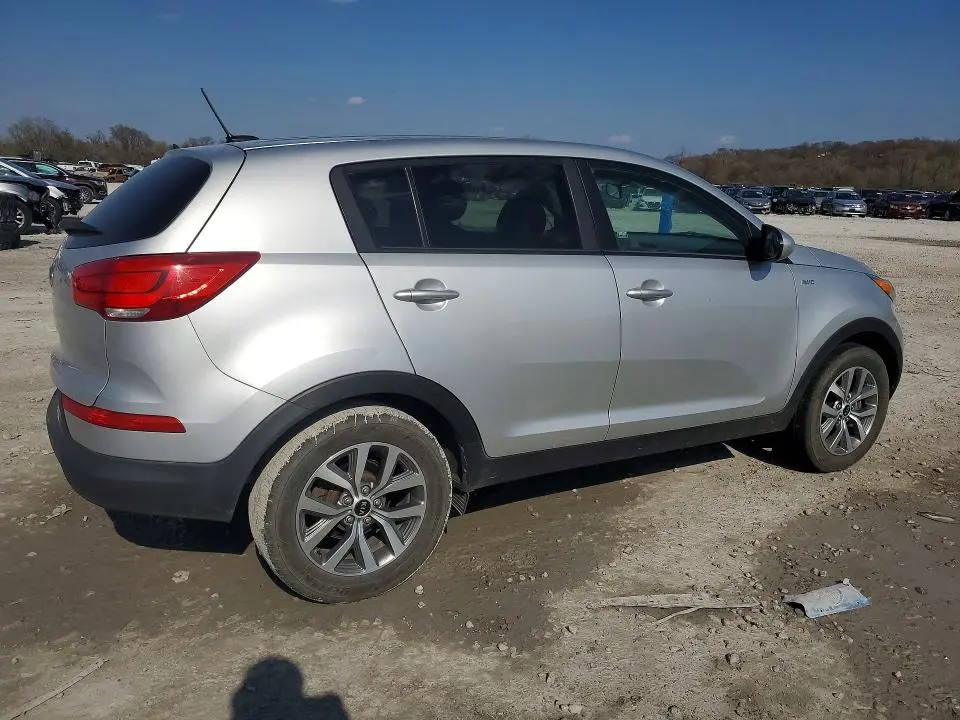 2016 KIA SPORTAGE LX  
