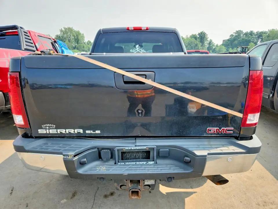 2013 GMC SIERRA K2500 SLE  